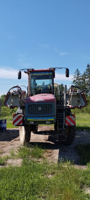 Продам самохідний оприскувач Харді Альфа