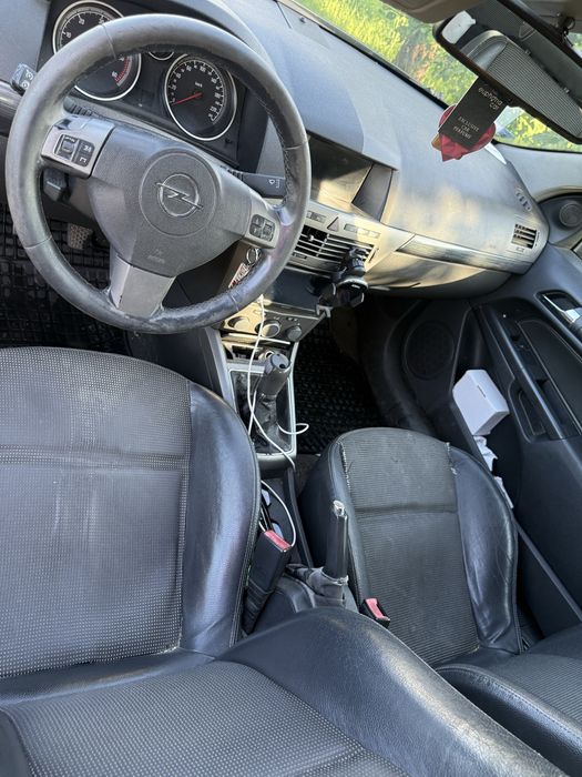 Opel astra h 1.9ctdi