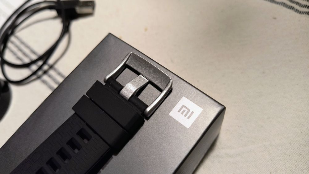 Smartwatch Xiaomi Mi Watch, czarny, amoled, idealny