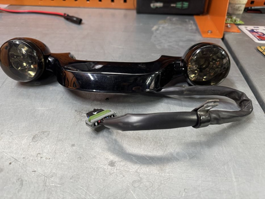 Harley Davidson планка-модуль задня