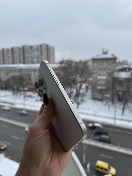 Iphone 15 Pro 256gb White Titanium айфон
