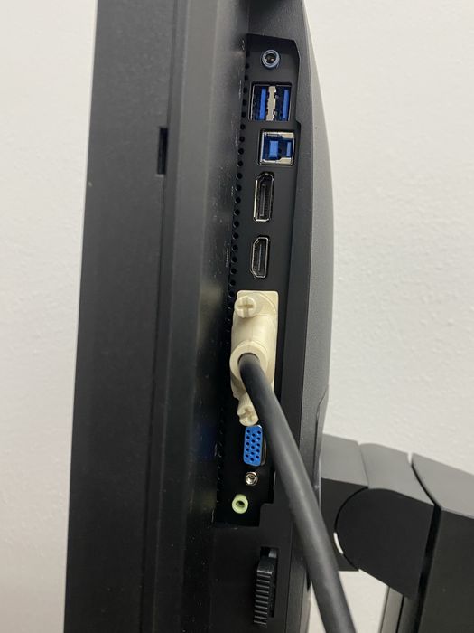 Ігровий комп’ютер VISION i5 / RTX 2060 + монітор IPS — повний комплект