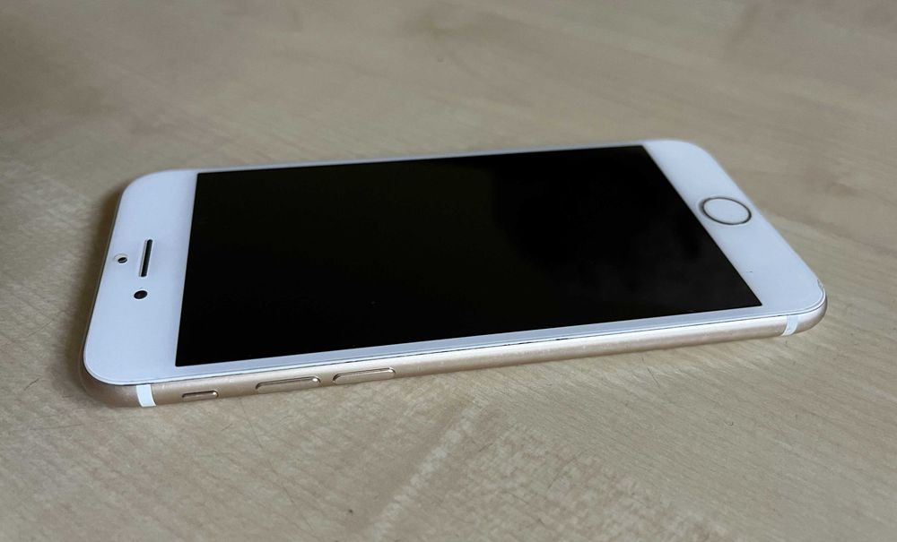 Iphone 7  – SUPER STAN – bateria 100% - POLECAM!