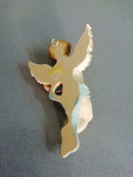 Anjinhos em Porcelana