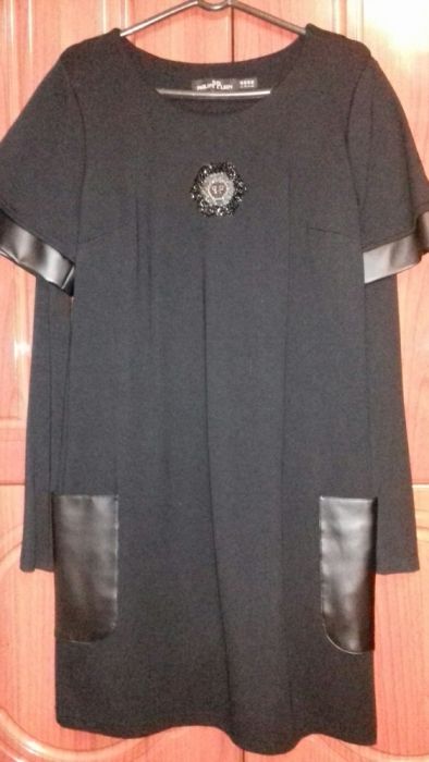 Красивое, стильное платье Philipp Plein