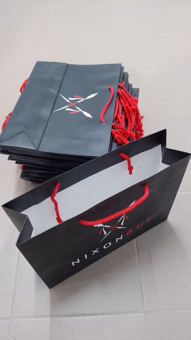 Torba papierowa czarna Nixon Bui designer