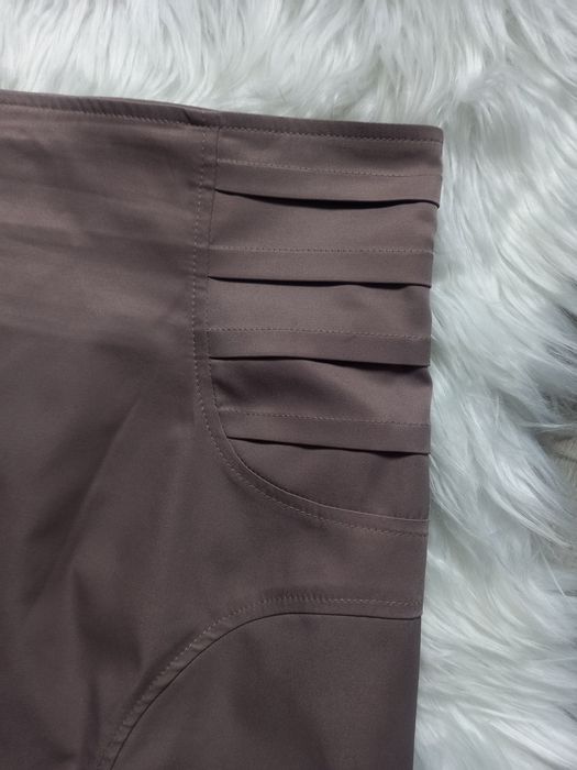 Spódniczka spodnica roz 46 XXXL prosta do kolan krótka