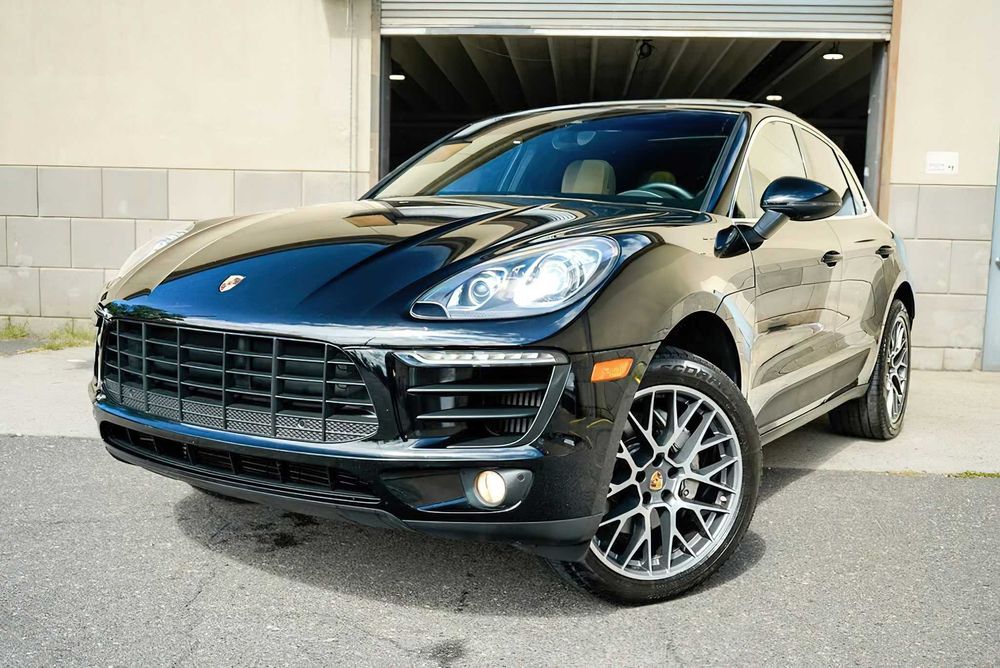 Porsche Macan  S      2017
