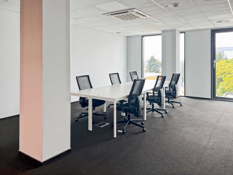 Wynajem biura we Wrocławiu: Prywatna 5-osobowa powierzchnia biurowa w prestiżowej lokalizacji Regus Diamentum
