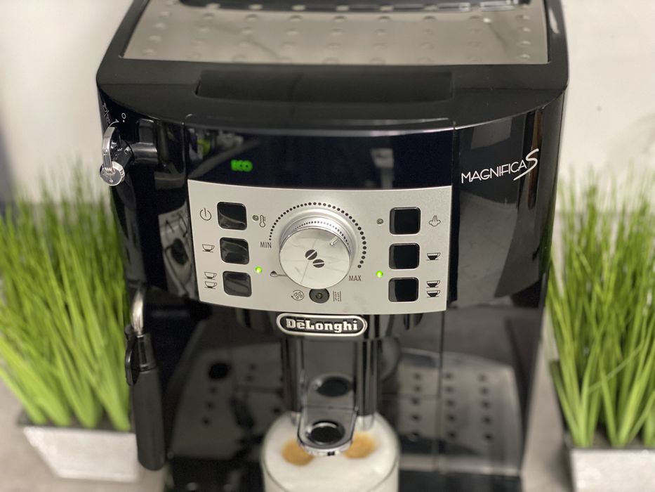 Кофемашина Delonghi Magnifica S Кавоварка кофеварка