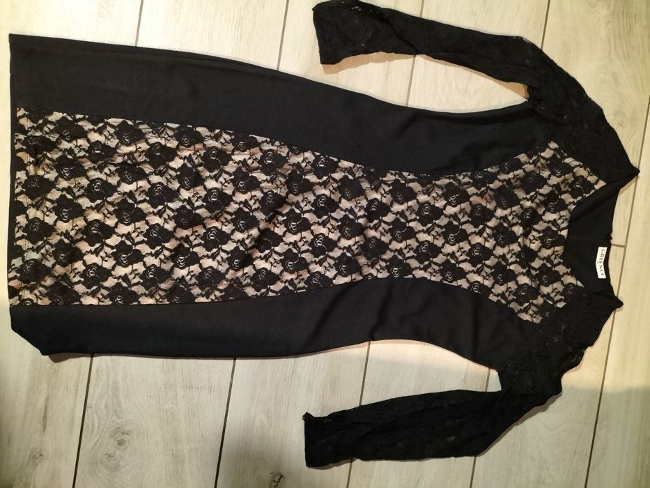 Elegancka sukienka rozmiar M