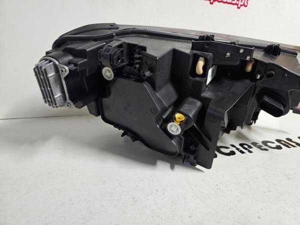 Otica Esq VOLKSWAGEN ID 4 l 23- l 126002