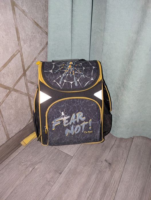 Шкільний каркасний портфель, ранець для 1-4 класів