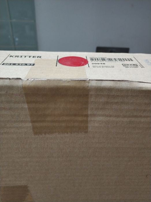 Дитяче крісло Kritter від  IKEA червоного кольору. Нове