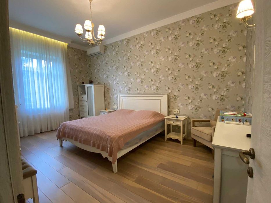 Качественный одноэтажный дом в Совиньоне