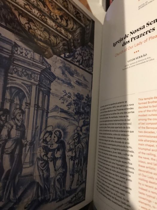 Livro sobre Azulejos em Portugal
