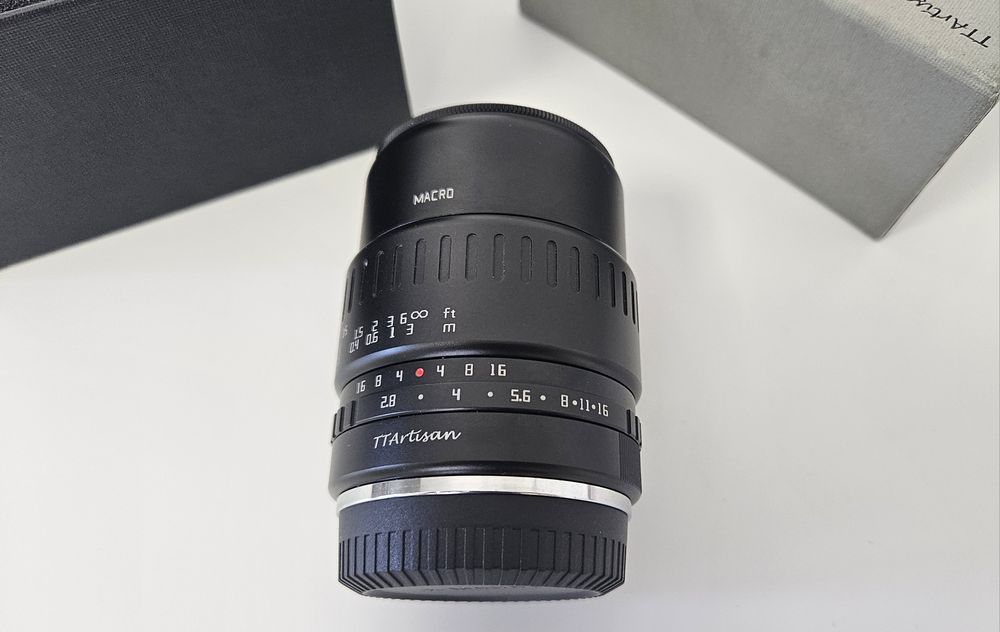 Объектив TTArtisan 40mm f/2.8 Macro для FUJIFILM