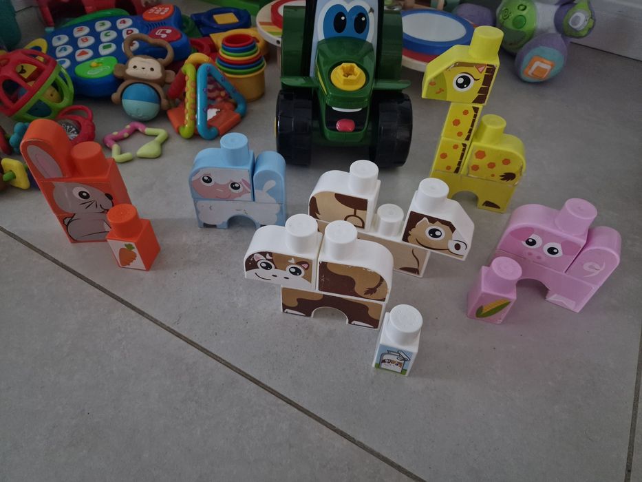 Zestaw zabawek 0,5-2 lata