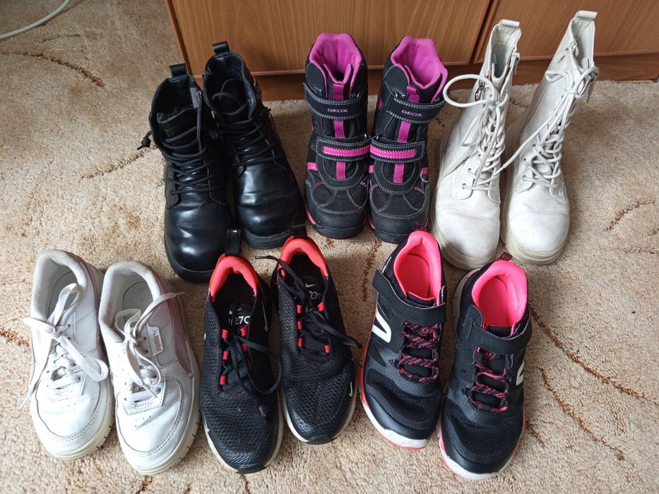 Пакет взуття: зимові ботинки,сапоги,Демі ботинки, кросівки  34 розміру