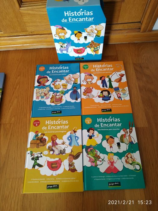Vários livros infantis