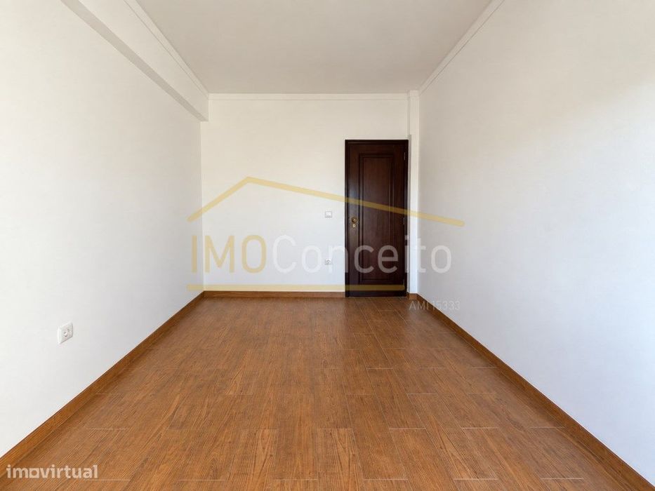 Apartamento T3 remodelado em Torres Novas