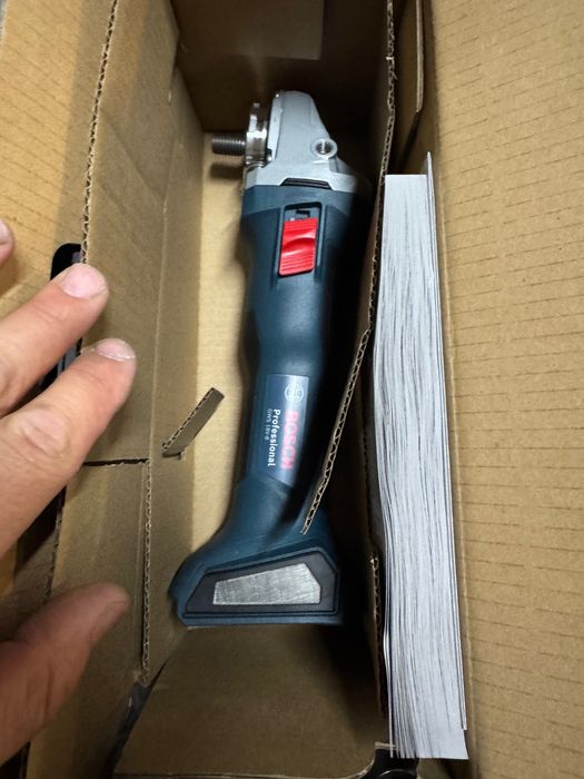 Bosch GWS 18v 8