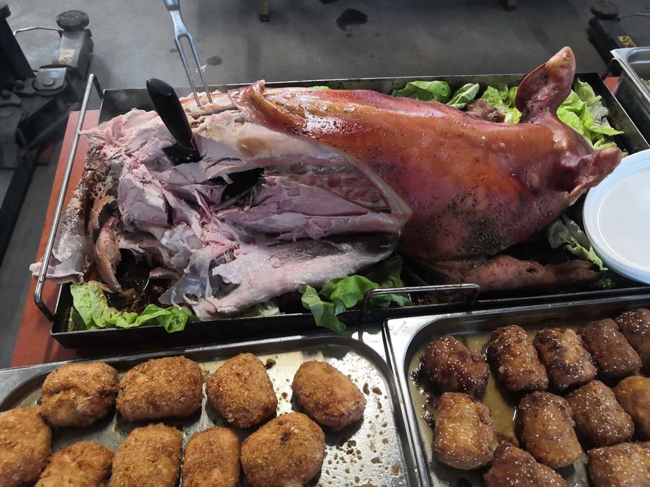 Imprezy integracyjne, prosiak pieczony, urodziny, imieniny, urodziny,