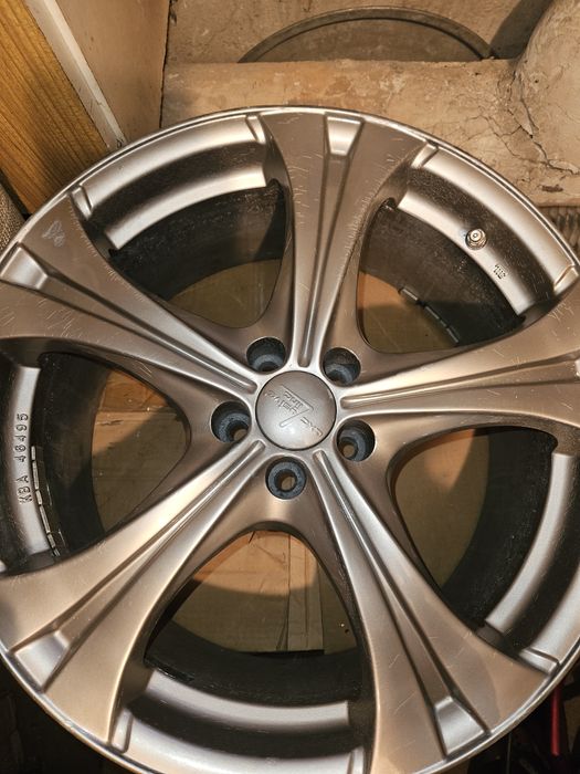 Felgi aluminiowe 18” Exclusive Line 5x112 ET30 – komplet 4 szt.