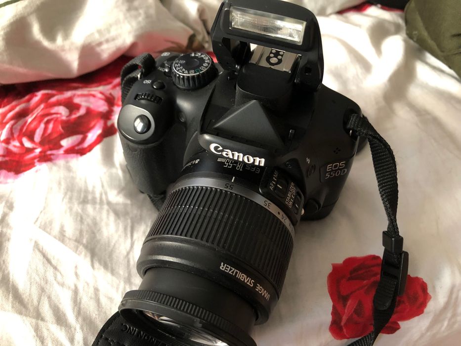 Зеркальный фотоаппарат Canon EOS 550D: 5 500 грн. - Цифрові фотоапарати ...