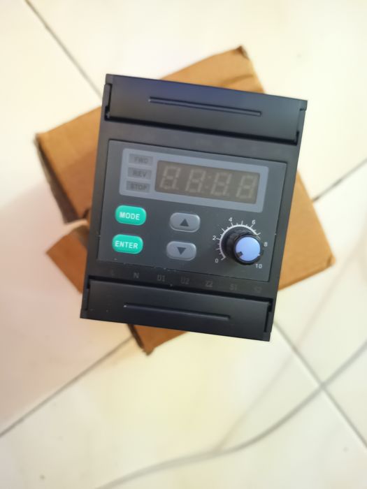 Controlador de velocidade motor modelo: SK200E. Oportunidade!!!(A)