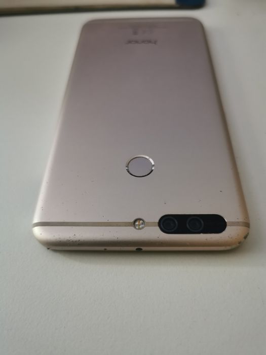 Smartfon Honor 8 pro