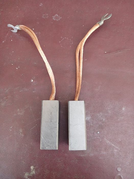 Щетки  меднографитовые МГ