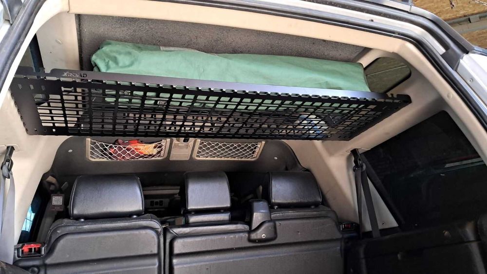 Land Rover Discovery 2 Панель молле в багажник Захист вікон Полиця