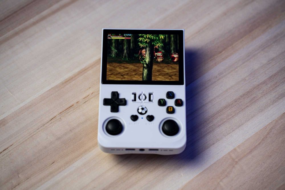 Consola Portátil R36PRO