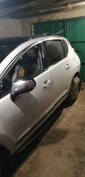 Обмін з нашою доплатою! авто Пежо 3008 2011 року 1.6 дизель.