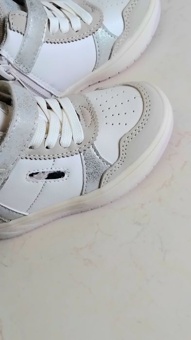 Buciki sportowe sneakersy rozm. 21