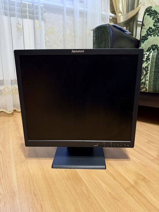 Новий монітор Lenovo 19″ 6135-AG2 | 5:4 | VGA | Не використовувався