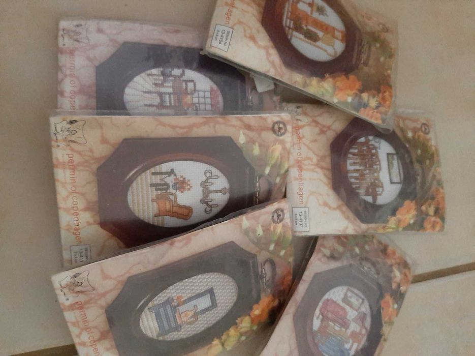 LOTE kits para ponto cruz (com tecido, linhas, esquema e moldura)64585475938945123