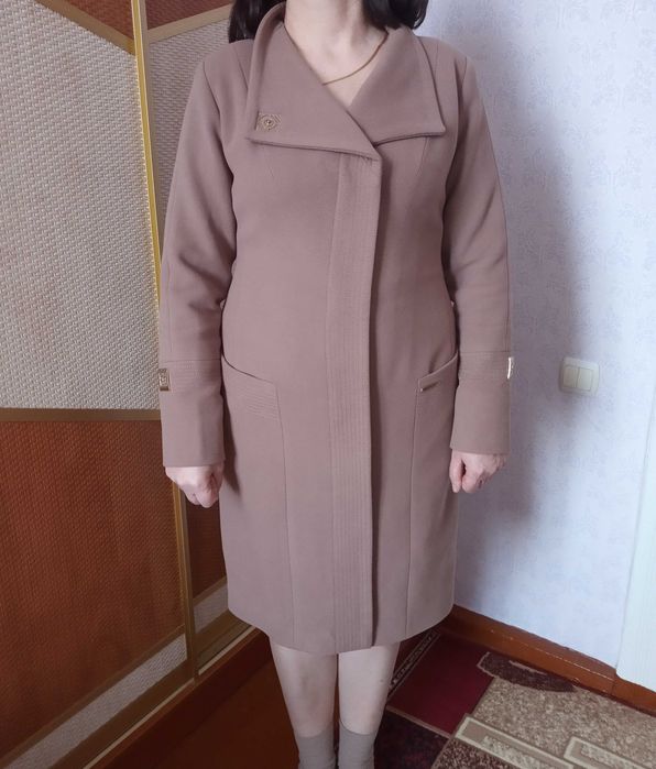 Пальто кашимірове 50 р.