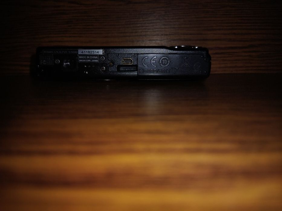 Nikon S3000 Black цифровий фотоапарат