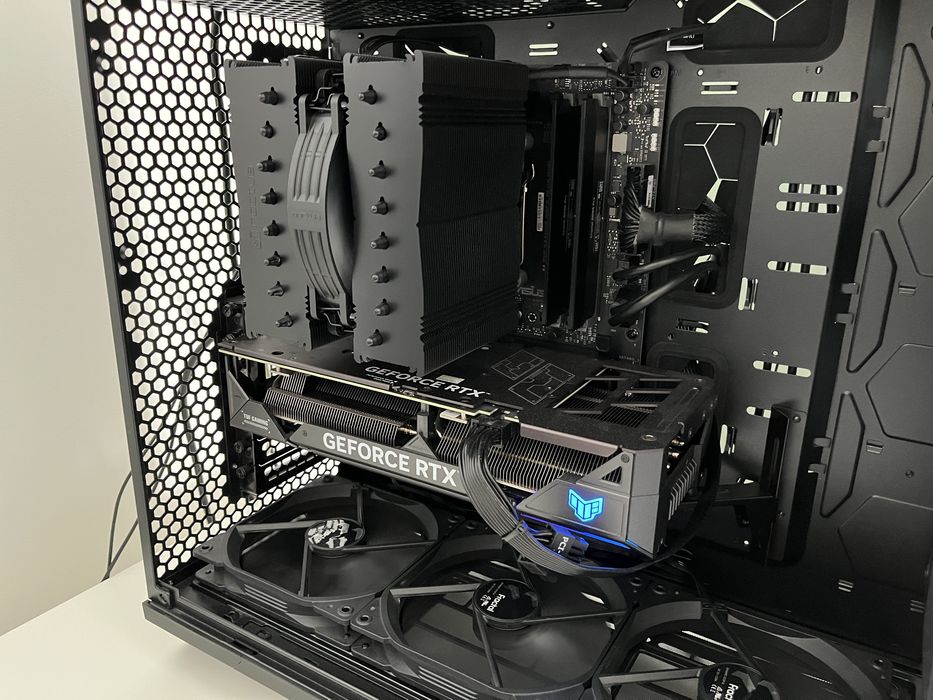 PC Desktop - RTX 4070 | 32Gb DDR5 | Ryzen 5 7500 | NVMe 1Tb