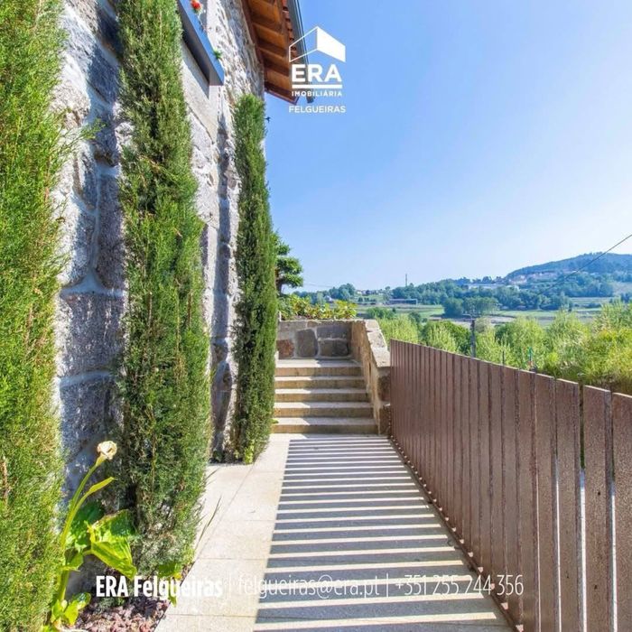 Moradia Chalé T2 Serzedo Guimarães