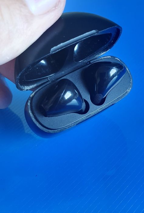 Bluetooth Headphones, Used Bluetooth Earbuds Work Perfectly64751281031939123