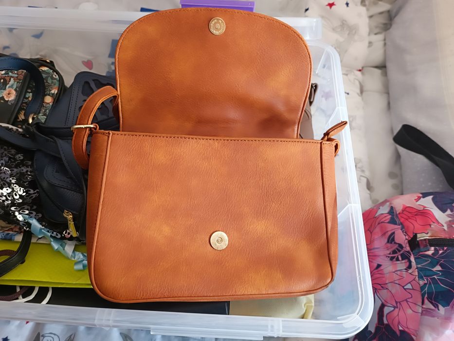 Mala à tiracolo camel