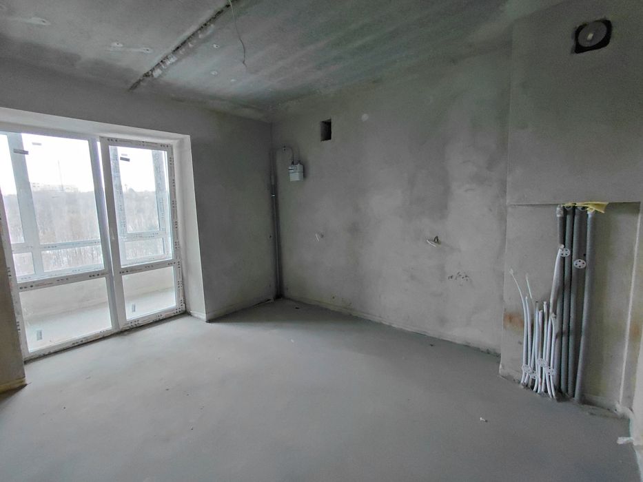 Продаж 2к квартири 71 кв. м на вул. Львівська