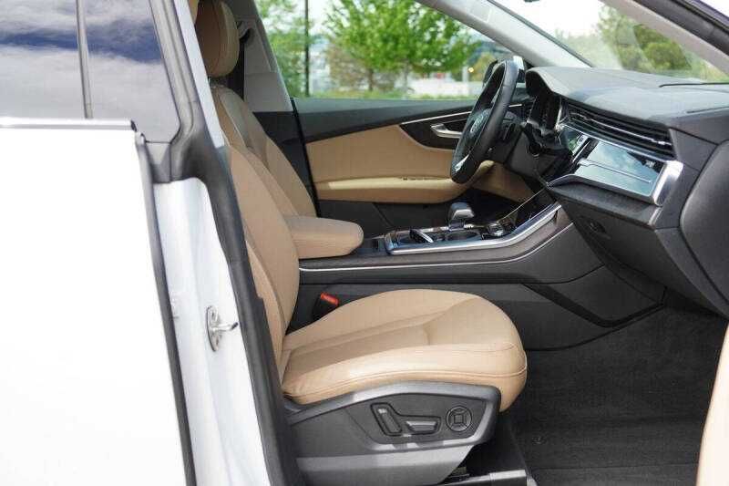 2019 Audi Q8 Prestige