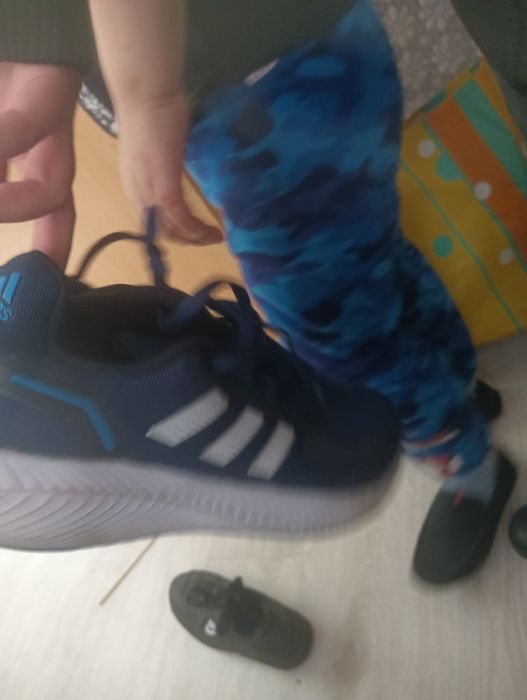 Buty wajne niebieskie sprzedaje bo niema mojego rozmiaru