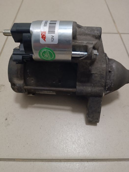 Стартер бу тойота авенсіс т27