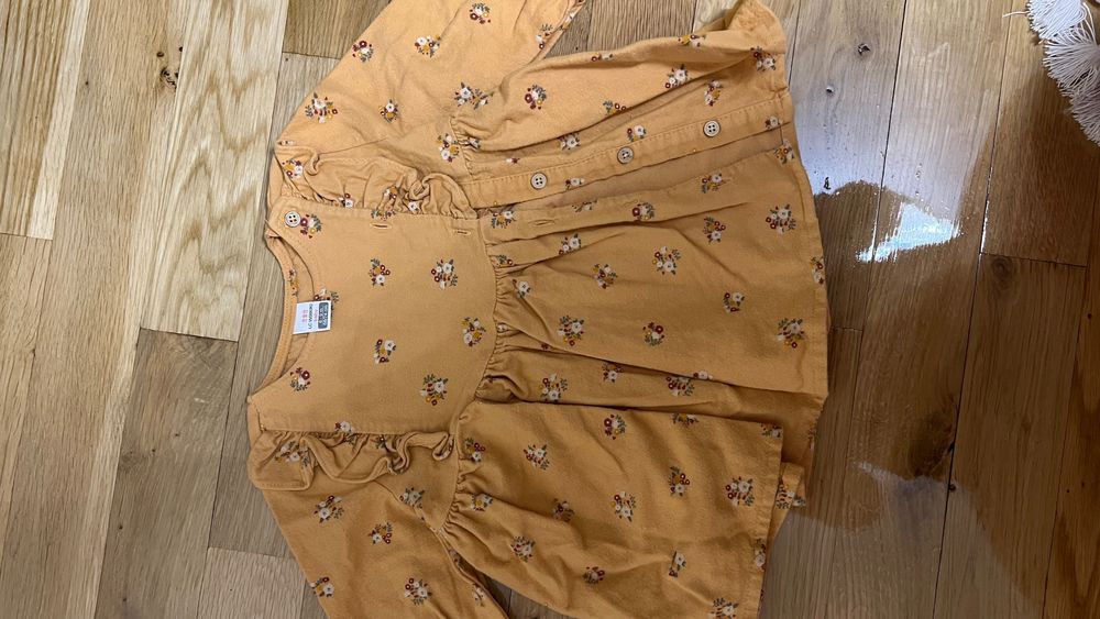 Сукня дітяча на 6-9 місяців