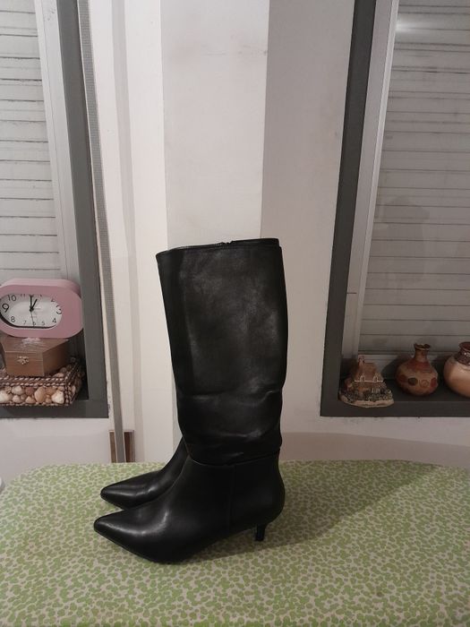 Vendo Botas de Senhora SHEIN muito bonitas como novas